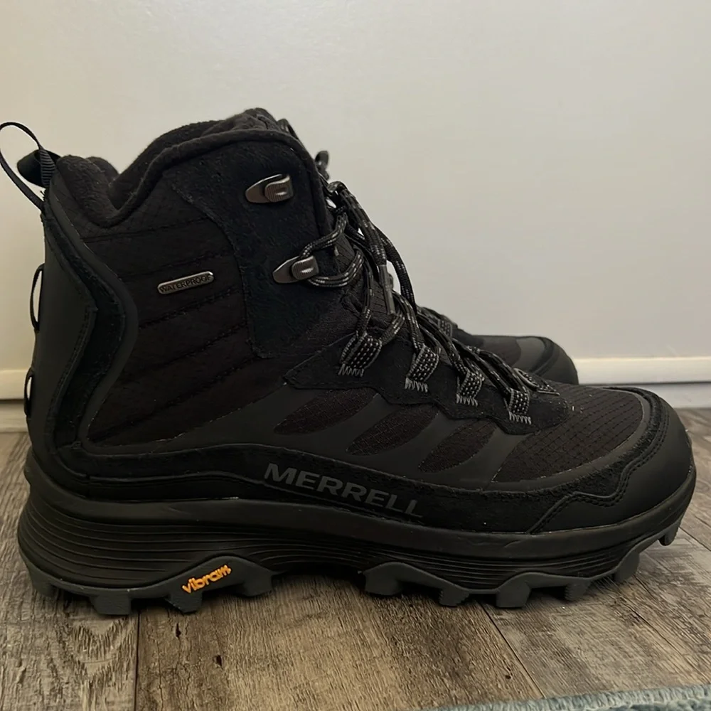 Merrel waterproof boot - Picture 2 of 9
